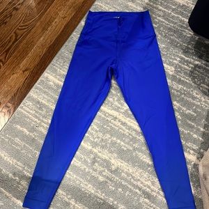 SET Active leggings in size Small, like new condition